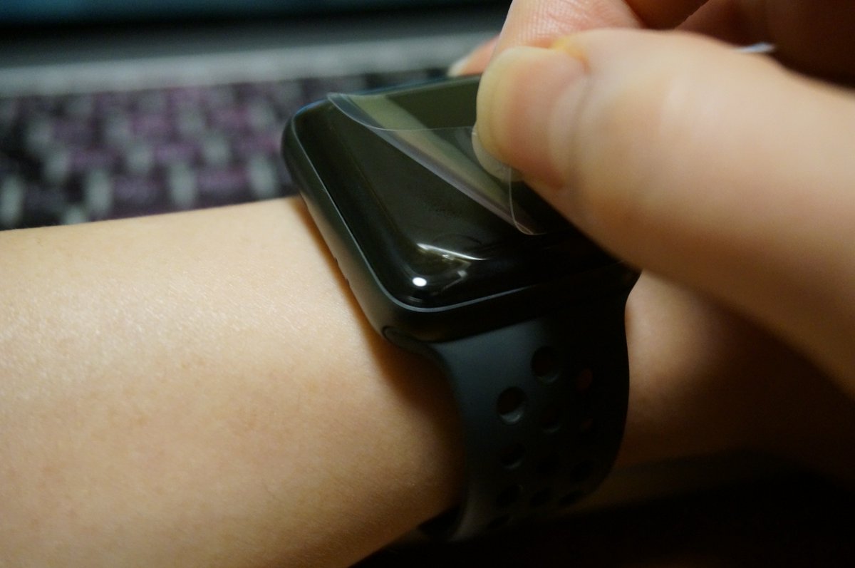 oab10don's tweet photo. Apple Watchの保護フィルムが
微妙になってきたところでふと
先日@planetofgori 様が動画でも
紹介していらっしゃった
「 #LIQUID_hack 」
がもしかしてApple Watch保護の
最適解なのではと
今更ですが気づきました
#リキッドハック https://t.co/M4eNlMLN9o