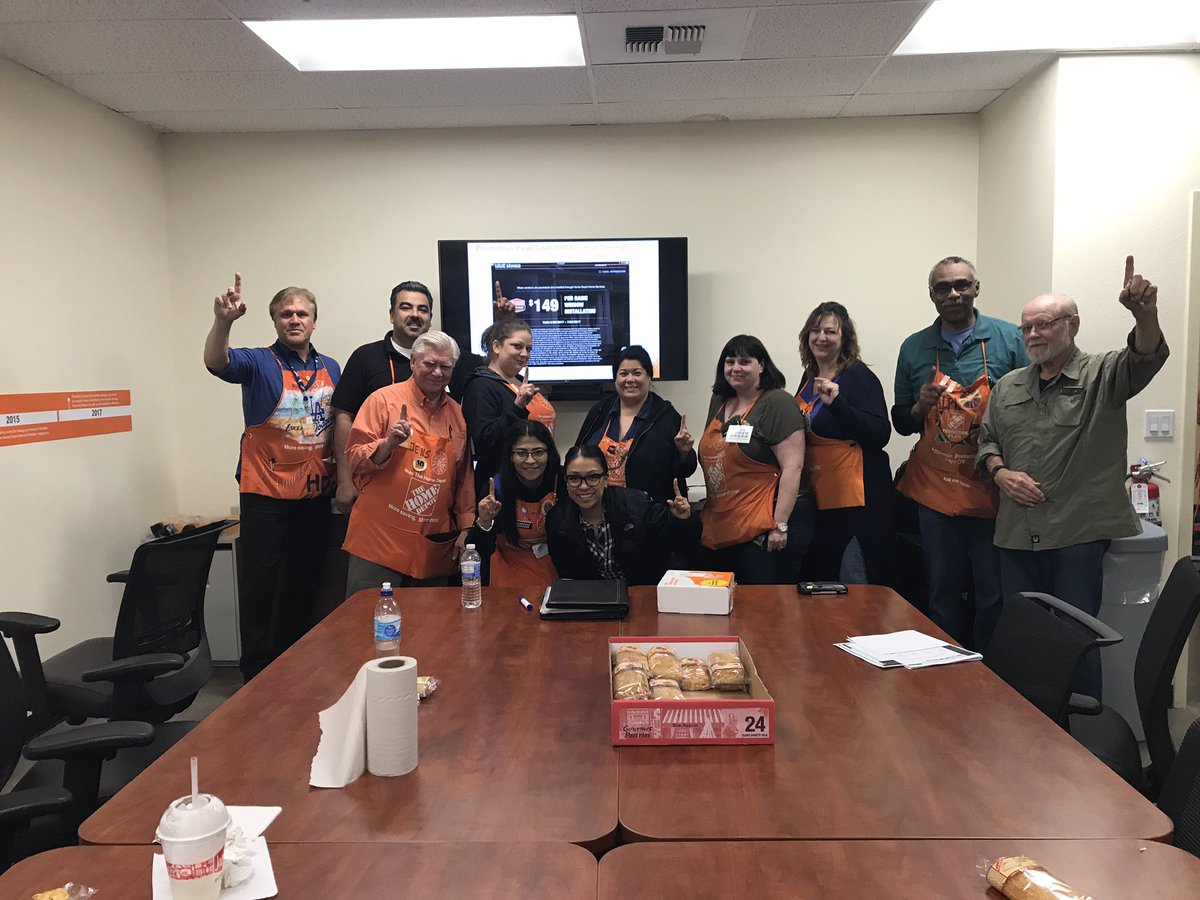 Mike_LAHDE's tweet photo. 💥 Newhall #1055 👉🏻 Great Specialty Tuesday driving Services and leads w/ Bernardo, Daniela, Jens, and super team !💥 Just $149 flat basic window install ! $298 flat basic install for patio doors - huge win 🔥
#just149
@HDELA @HomeServicesTHD       @OrmondLsormond 
@dezpoohgirl https://t.co/qrNHYqluh5