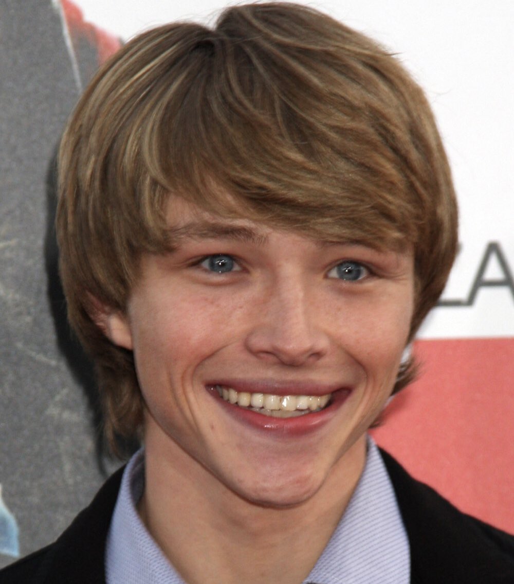 Happy birthday to favorite actor Sterling Knight!!! 
