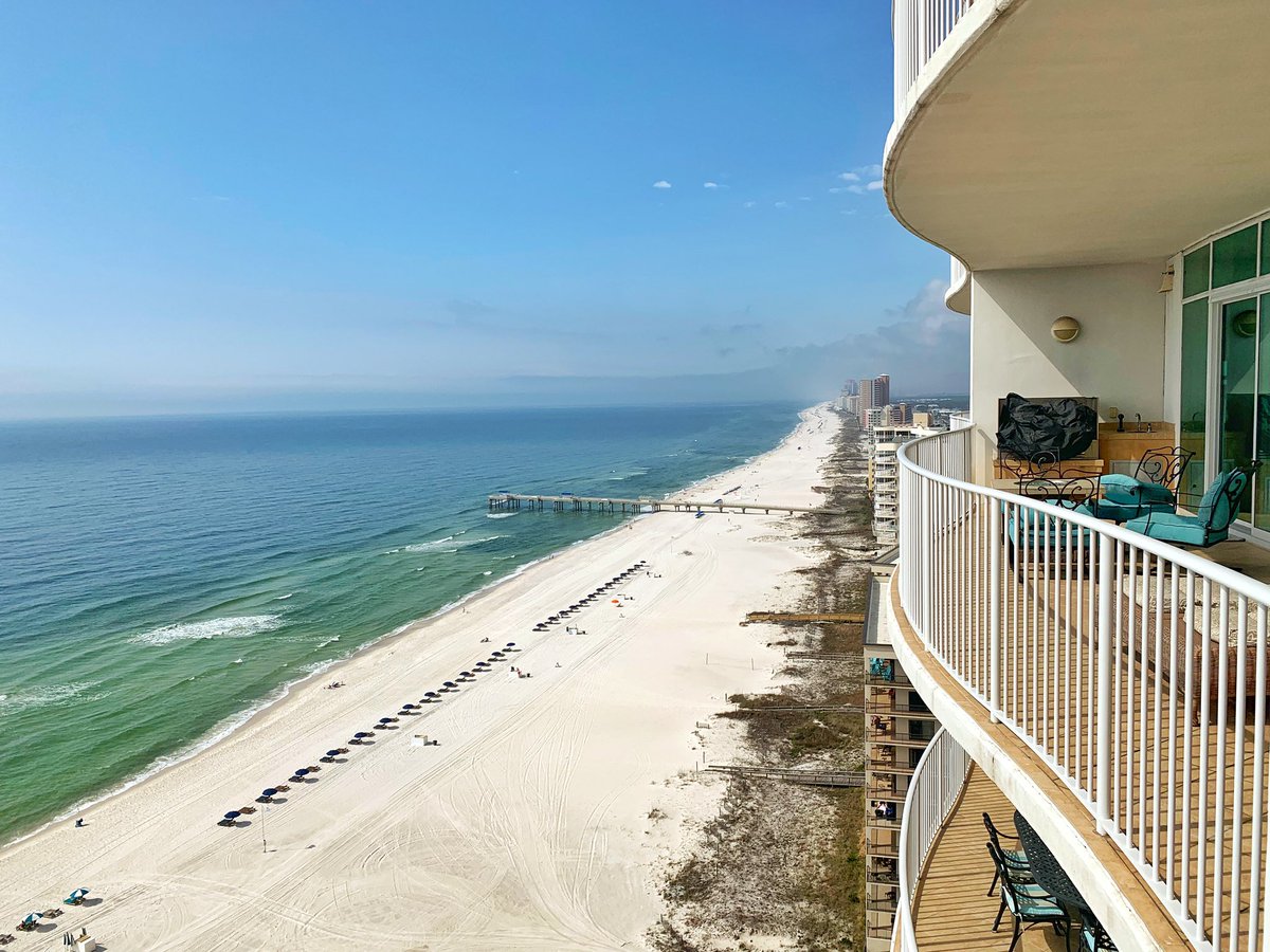 ABritSoutherner's tweet photo. Are you looking for the perfect #springbreak destination? Or perhaps a romantic, #luxury resort for an anniversary or other special occasion? We have the perfect spot for both!! @TurquoisePlace by Spectrum Resorts in @VisitALBeaches checks all the boxes for us! #ChooseSpectrum 🏖 https://t.co/8oc6QRscnh