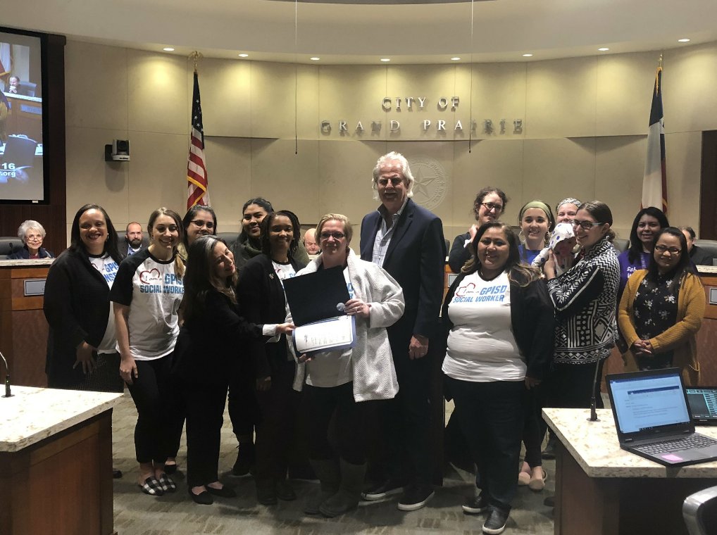 priscilla6386's tweet photo. To witness Social Workers be acknowledged for what they do in the community, was such an amazing event. City of Grand Prairie has proclaimed March 4th-8th School Social Work Week💜💜 @DrNJonesTSU #MacroReflection #TarletonSOCW https://t.co/Rw074YCSoF