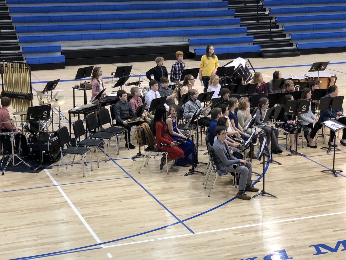 PLMSKAWS's tweet photo. Outstanding Vocal and Band concert tonight! Thank you for an enjoyable evening of music. #plmspride https://t.co/MJaonaa5VM
