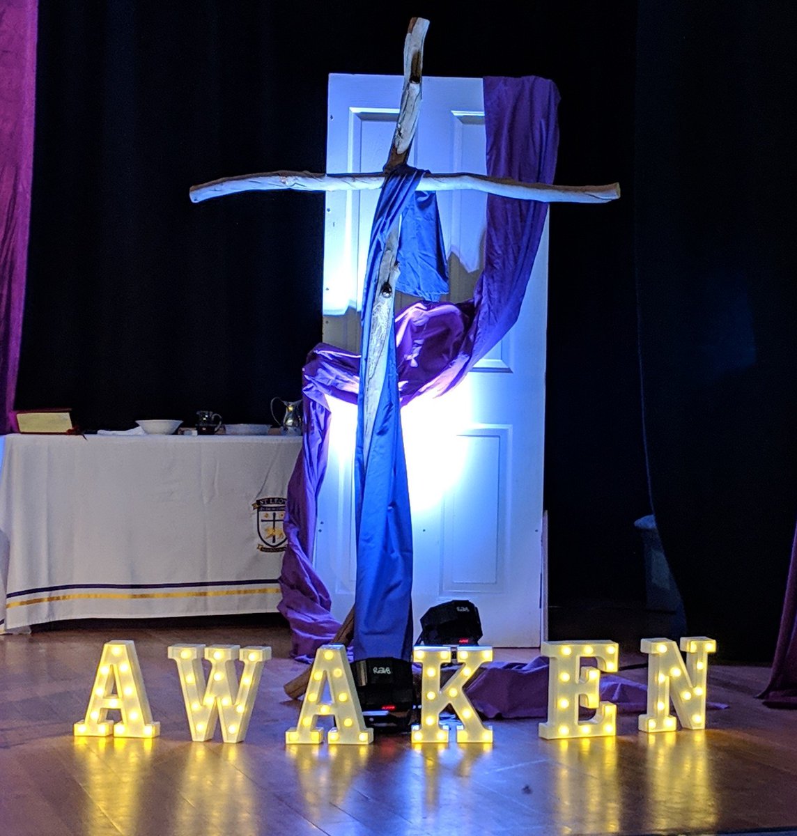 OlorWaitara's tweet photo. Students in Yr3-6 joined @stleos for Ash Wednesday Mass today. The message of hope was shared with us all. https://t.co/YoBxxWLfgP