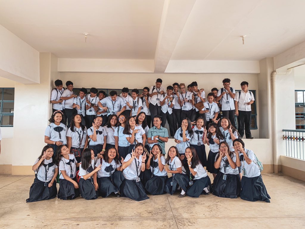 Colombiere2019's tweet photo. final exams are done! 🤣🤪🎉 https://t.co/rlXrFXRYmO