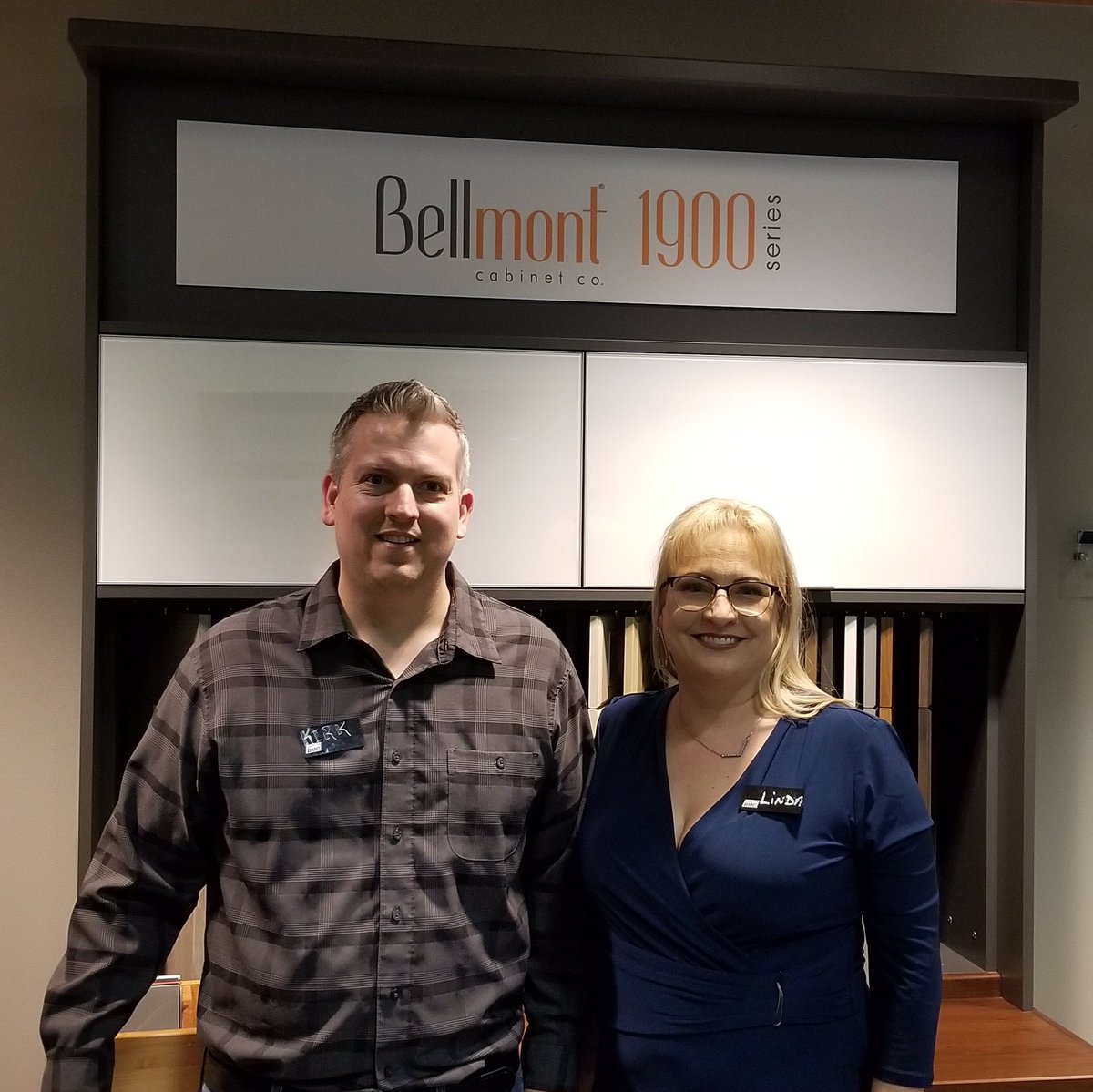ericbbellmont's tweet photo. Well hello there Kirk @buildwithbmc #Houston And HELLO @BellmontCabinet VERO! @LindaColbyOSG #buildwithbmc #houstonlovesbellmont #welovebmc https://t.co/FR6SkjBQSc
