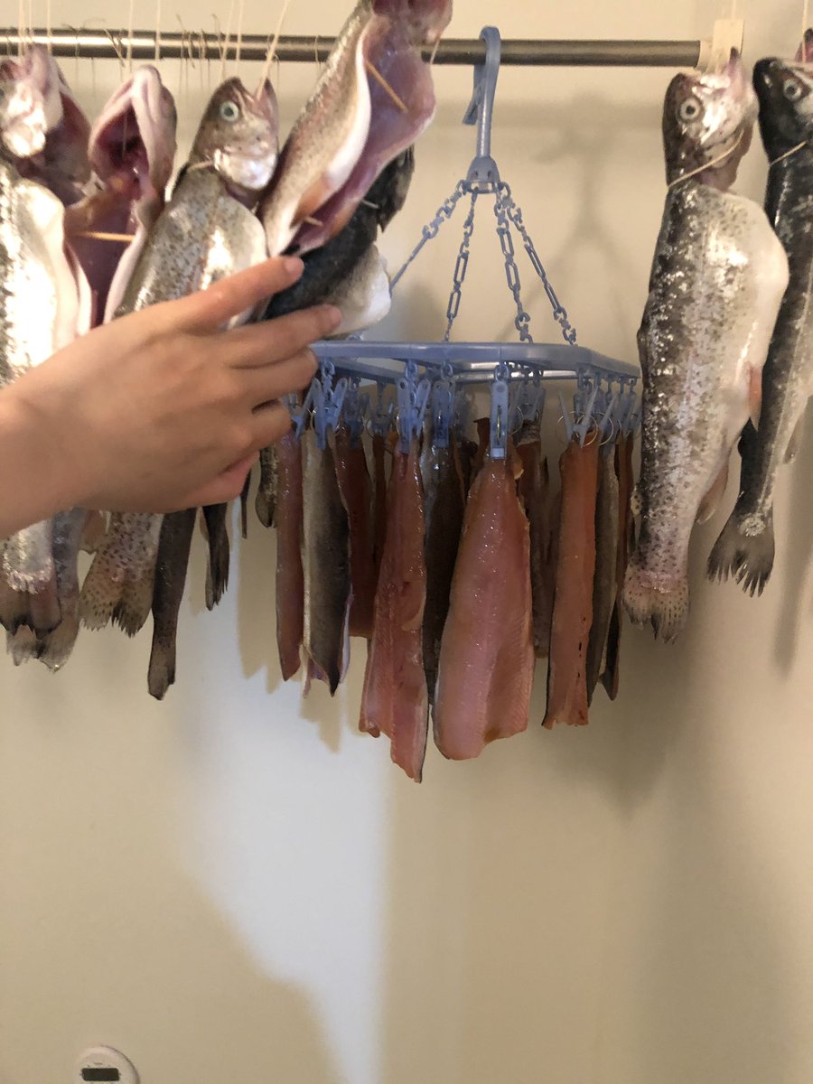 グラビアアイドルのお風呂場があまりにも生々しかった件 下着干してるのかなって思った コレだけで応援する理由になるわ Togetter