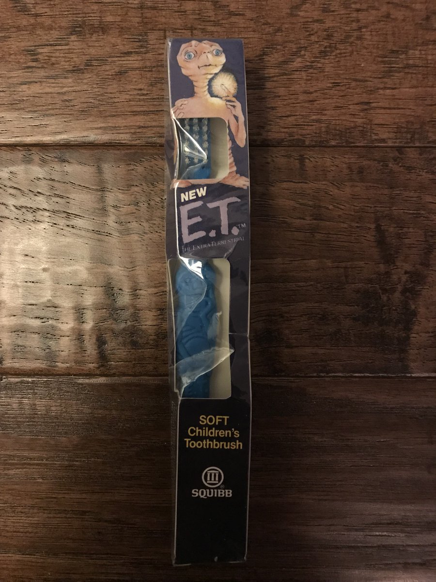 TBTheClockToys's tweet photo. 1982 Vintage "E.T. THE EXTRA TERRESTRIAL" Soft Children's Toothbrush just added to store.
https://t.co/w6IjVglPwk
#ET #ETTheExtraTerrestrial #ExtraTerrestrial #Alien #TheExtraTerrestrial #Toothbrush #VintageToothbrush #ChildrensToothbrush #Squibb #ADA #AmericanDentalAssociation https://t.co/wosomXD7FC
