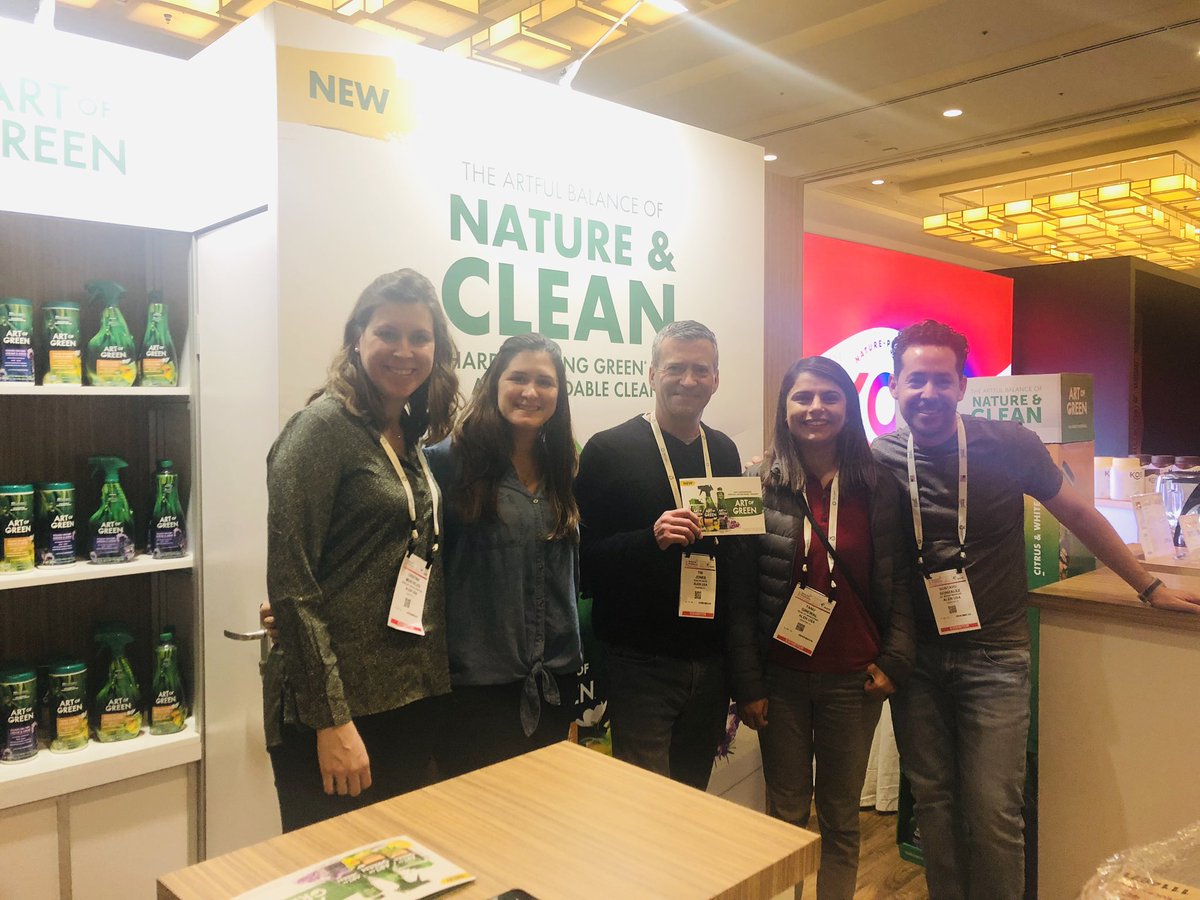 Tanu_Grewal's tweet photo. Getting ready to start off #ExpoWest2019 with @ArtOfGreenHome in the Hot Products Pavilion Booth# H-435. Democratizing green cleaning!!  #expowest #Anaheim @newhopenetwork @NatProdExpo https://t.co/alKiJLBEQH