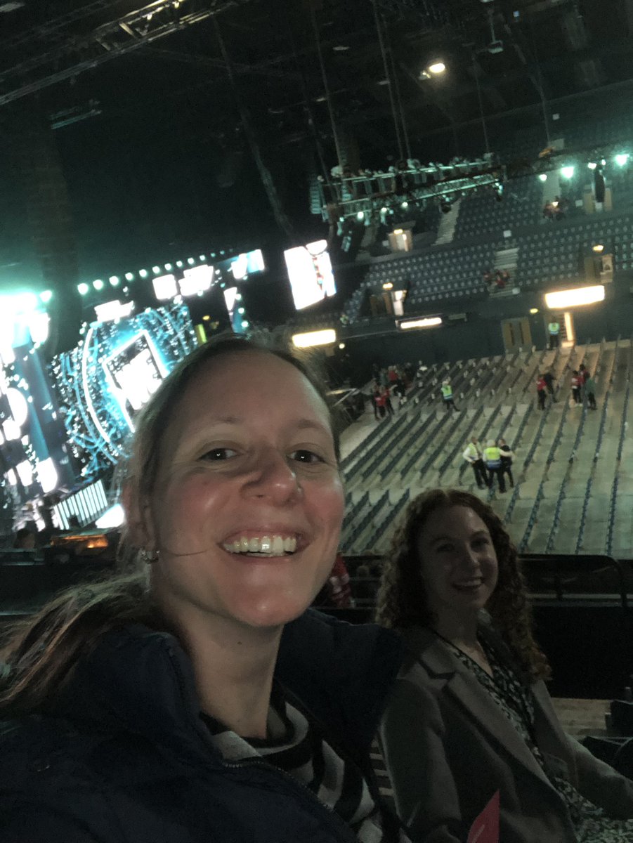 lstroki's tweet photo. WE Day love it @MalcolmHendry #WEday #Rubenshotel https://t.co/CV50XNdYtX
