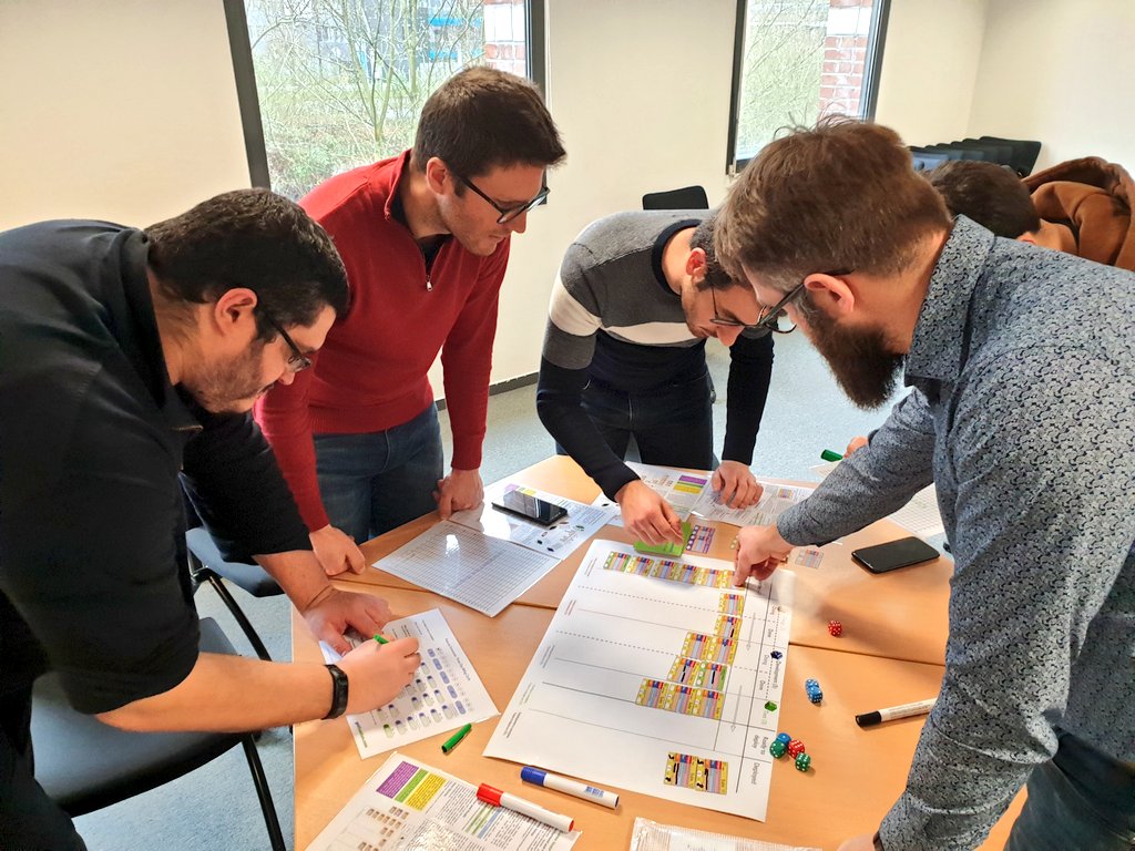 Ce matin on apprend à limiter son encours avec le #GetKanban au #AXAWebcenter