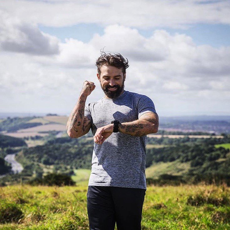 antmiddleton's tweet photo. Your body will tell you it’s got nothing left when it’s still miles from breaking. The only true war you’ll ever fight is with your own head. Allow yourself to believe you can do it… and you will 🙌🏻Have an awesome Wednesday. Who’s trained or training today? 
#WednesdayMotivation https://t.co/uBo7t1dx0x
