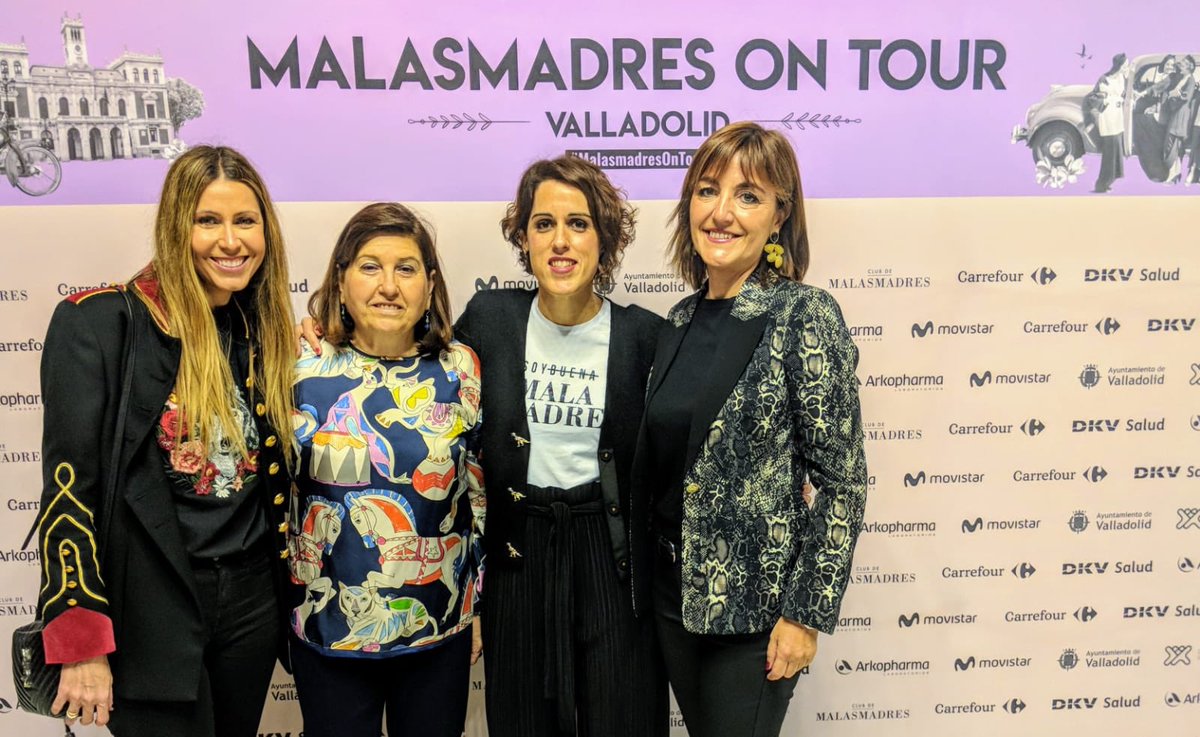 Foto de familia en <a href="/AyuntamientoVLL/">Ayto. de Valladolid</a> para dar cierre a la rueda de prensa.¡Deseando que llegue el gran evento y La Party! Gracias a nuestras marcas amigas por hacerlo posible: <a href="/CarrefourES/">Carrefour España</a> <a href="/DKVSeguros/">DKV Salud (ES)</a> <a href="/movistar_es/">Movistar España</a> @ArkopharmaEsp <a href="/solbymelia/">solbymelia</a> <a href="/IKEASpain/">IKEA España</a> #MalasmadresOnTourValladolid