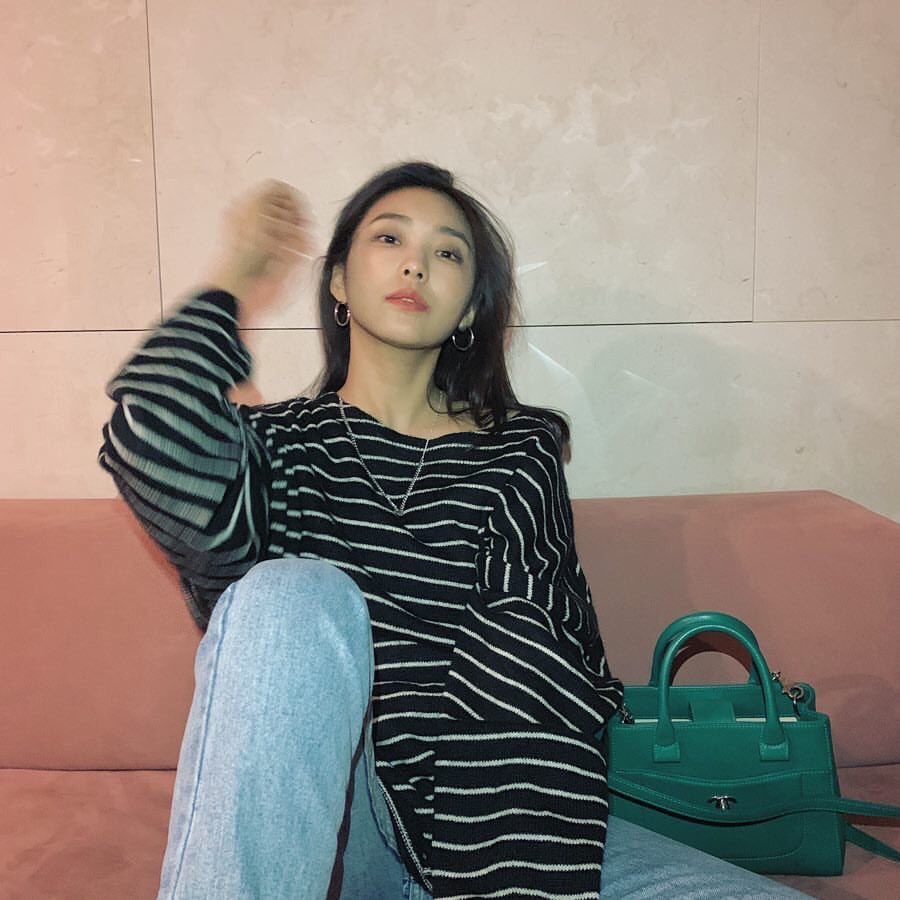 low quality yoon bora (@lwqualitybora) on Twitter photo 