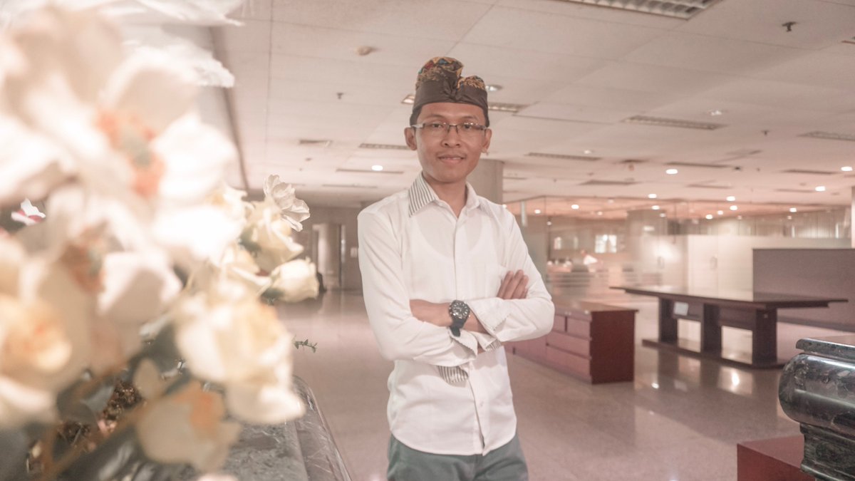 danangmandala's tweet image. “Rahajeng rahina Nyepi caka, dumogi sareng sami ngemanggihin kerahayuan lan labda karya” 
instagram.com/p/BuqalJUlblJ/…

#nyepi #bali #thinkmax #danangmandala #spirit #blogger #vlogger #spotters
#indonesianspotters #traveler #traveling #instatravel #travelblogger #travelphotography