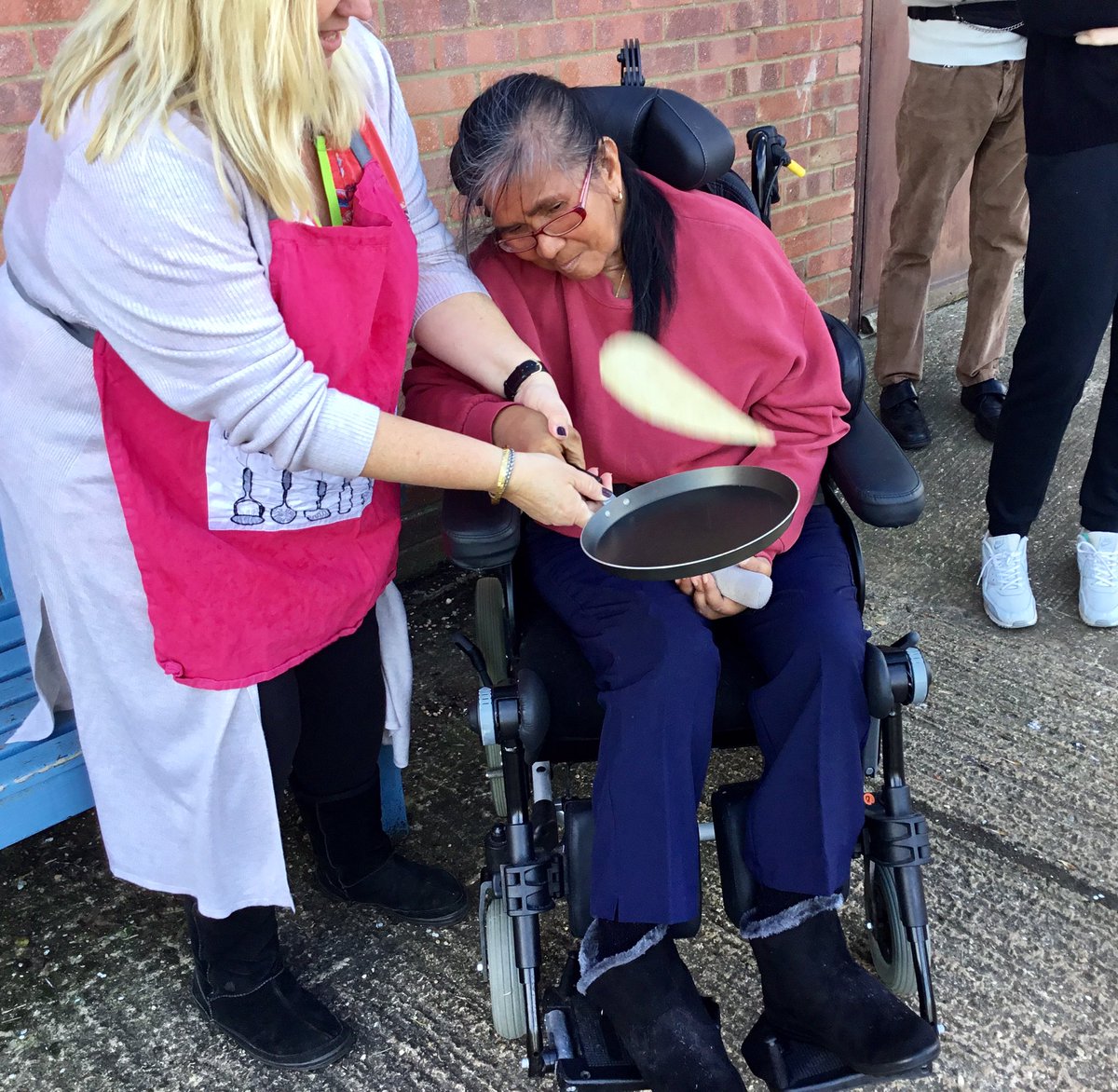 LivabilityLCEM's tweet photo. Pancake Day 2019
#Flippinggoodfun #Yummy #Italladdsup https://t.co/fwDM8WM5xJ