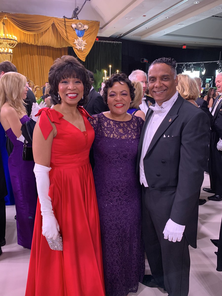 DebGrant's tweet photo. Great seeing @mayorcantrell at the #RexBall as we closed out the Carnival season. https://t.co/iMEzUM85qo