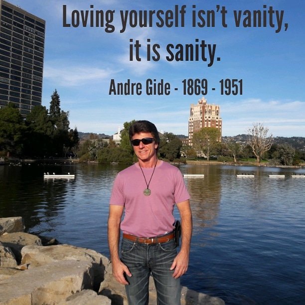 ThomasPaltzer's tweet image. Loving yourself isn't vanity, it is sanity.

Andre Gide - 1869-1951

#thomaspaltzer #entrepreneur #business #character #life #truth