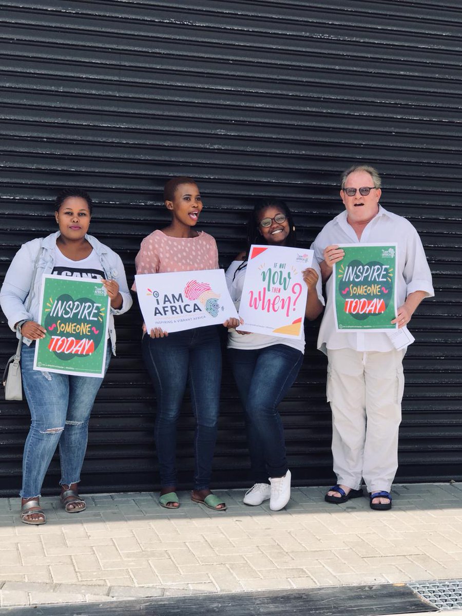 JCISouthAfrica's tweet photo. JCI UFH East London
sharing what I Am Africa means to them, and making their declarations
#JCISA #JCI #JCISOUTHAFRICA
#InspiringImpact
#HorizonsExpanded
#AcceleratingTheNextGenerationofYoungInfluencialLeaders
#IAmAfrica https://t.co/SAgwWIYcTy