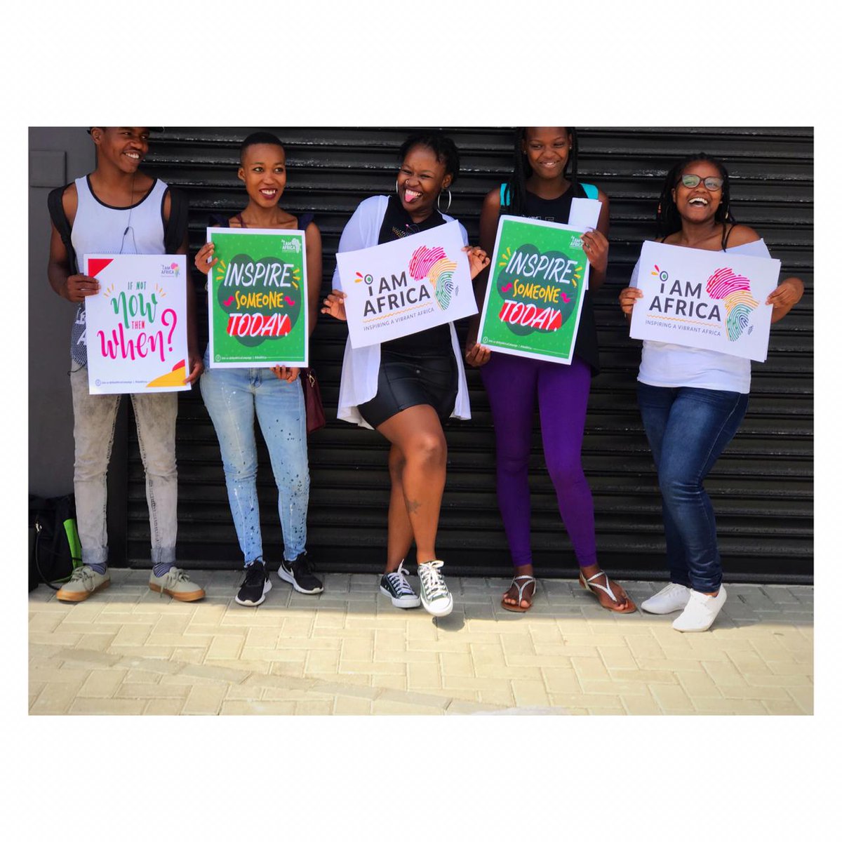 JCISouthAfrica's tweet photo. JCI UFH East London
sharing what I Am Africa means to them, and making their declarations
#JCISA #JCI #JCISOUTHAFRICA
#InspiringImpact
#HorizonsExpanded
#AcceleratingTheNextGenerationofYoungInfluencialLeaders
#IAmAfrica https://t.co/SAgwWIYcTy