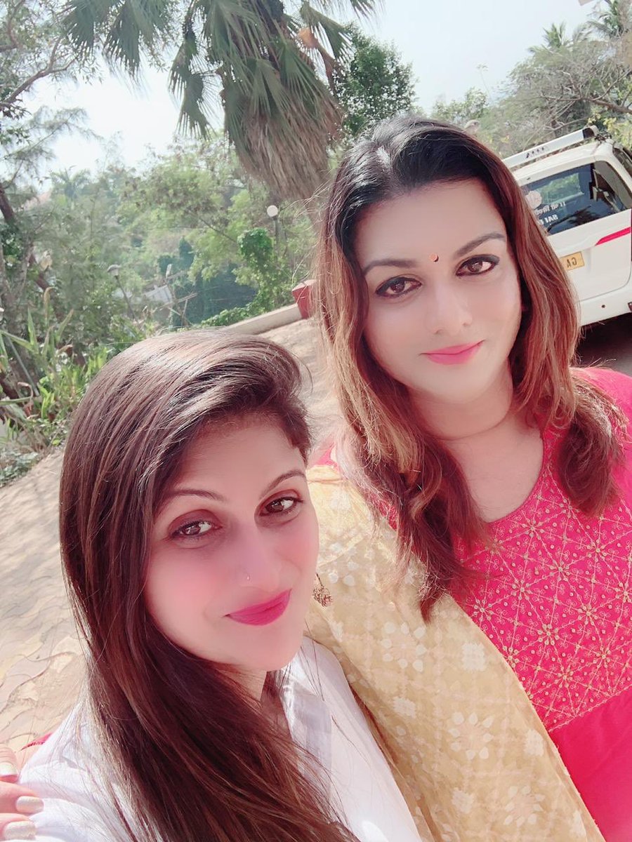 SevadalGA's tweet photo. Apsara Reddy, National GS Mahila Congress is in Goa after being tasked as an in-charge for the State.
She called on AICC General Secretary #DrChellaKumar this morning along with @GoaPMC president @pratimacoutinho https://t.co/4E9a8vuBi2
