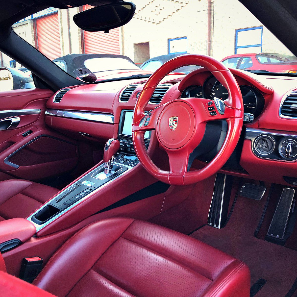 Is there a better interior colour than this? This Carrera Red interior is fitted to a 981 Cayman we are performing pre-purchase inspection on. 🏎🔴

(inspections cost £150inc for most models).

#carrera #redinterior #luxurycars #inspection #981carrera