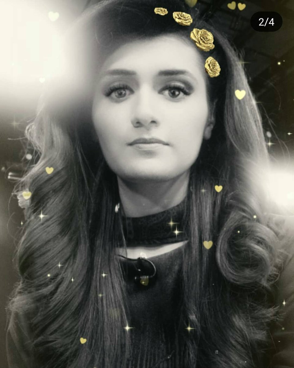 LiveMagazinepak's tweet photo. Express news anchor @AsmaBai87499005 obsessed with snapchat filters on set.
#livepakistanmagazine #Livepakistan #livemagazine #asmabaig #anchor #newsanchor #anchorperson #anchorlife #newsindustry #media https://t.co/g5yP8VGtB8