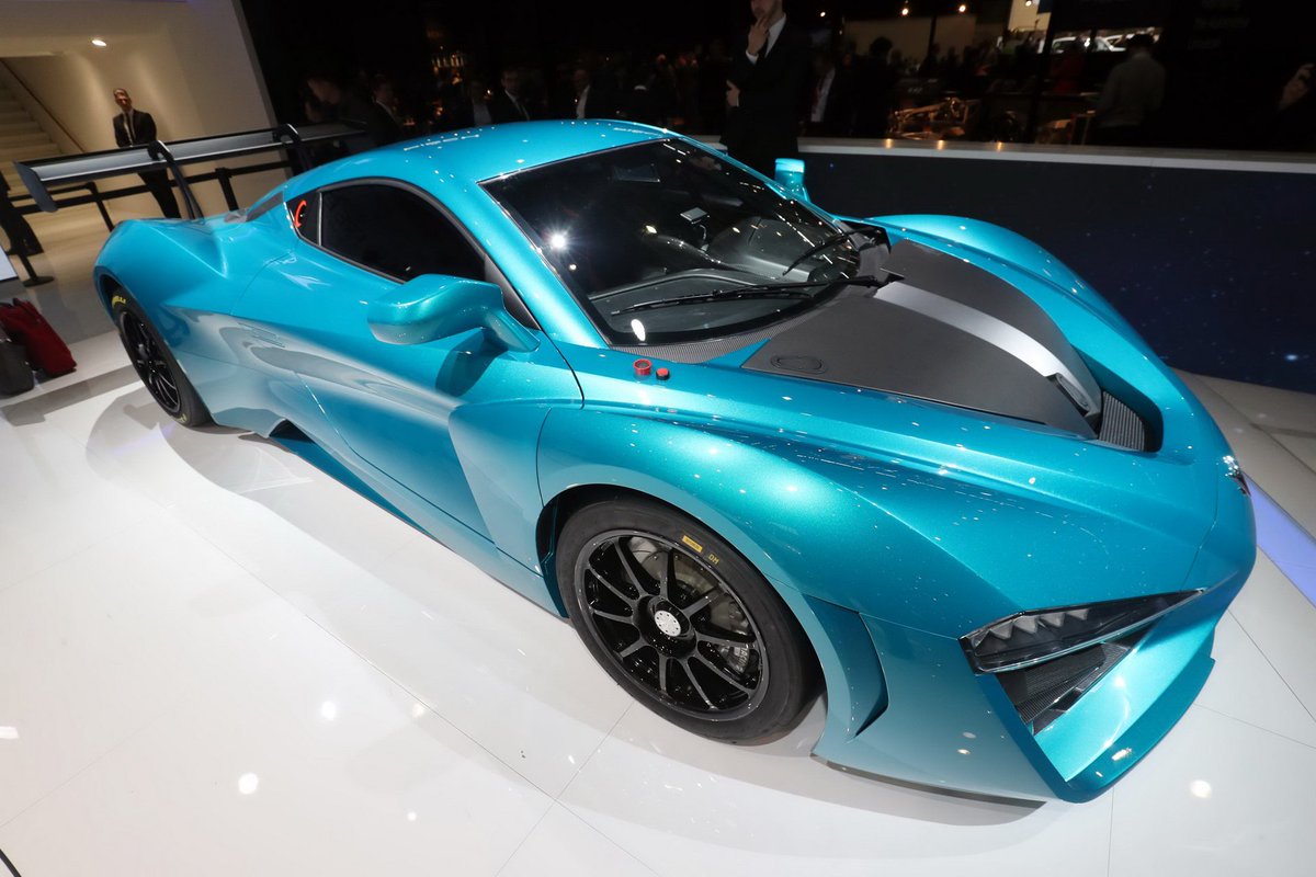 Zero2Turbo's tweet photo. BAIC ARCFOX-GT EV Packs As Much As 1,632 HP (1,217 kW) | Read More -->
 https://t.co/8NyKuY7dKH https://t.co/KZ5rDZUk5k