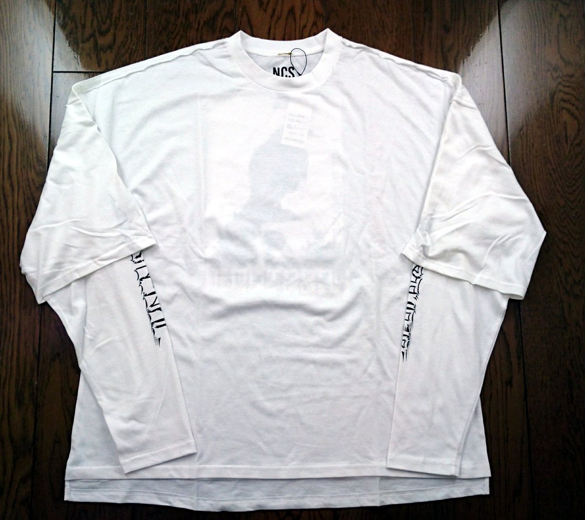 jungroove0's tweet image. [NYC便入荷]

NOT COMMON SENSE:FUXX THE POLICE LAYERED L/S TEE ￥12,800-＋tax

#notcommonsense #ncs #jungroove