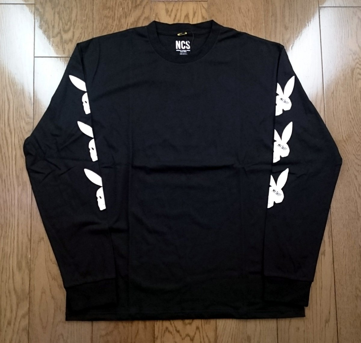 jungroove0's tweet image. [NYC便入荷]

BURNING L/S TEE ￥10,800-＋tax 

#notcommonsense #ncs #jungroove