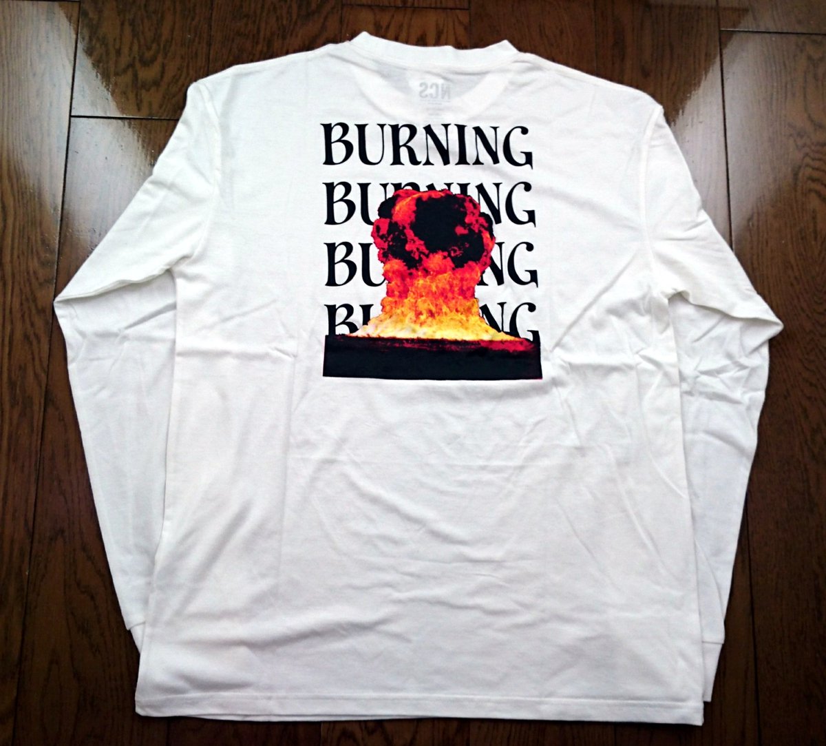jungroove0's tweet image. [NYC便入荷]

BURNING L/S TEE ￥10,800-＋tax 

#notcommonsense #ncs #jungroove