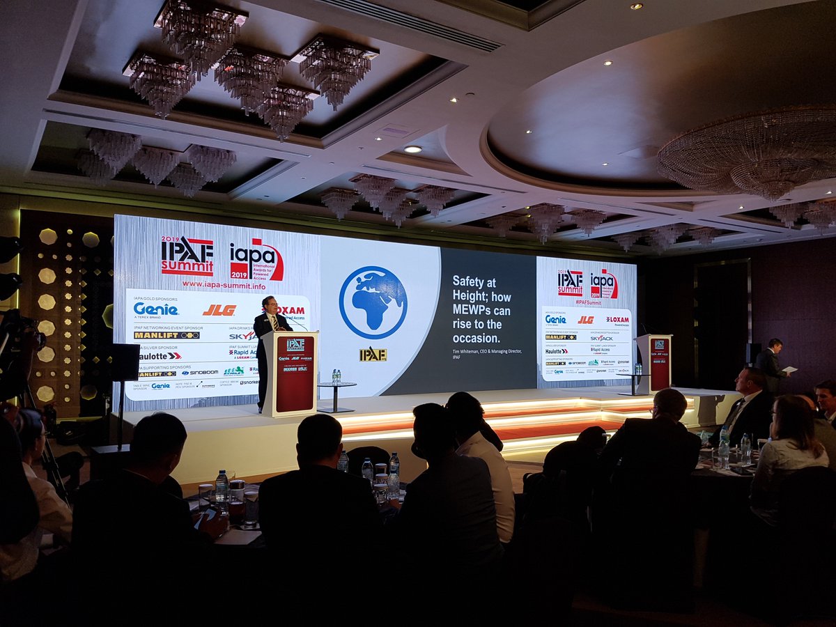 IPAForg's tweet photo. Powered access is the safest way to #WorkAtHeight and 20-30% of all workplace fatalities worldwide are caused by falls from height, Tim Whiteman, CEO @IPAForg gives the statistics behind the reason to use MEWPs and MCWPs instead of other types of access at #IPAFSummit2019 https://t.co/RX3kl6Xmq5