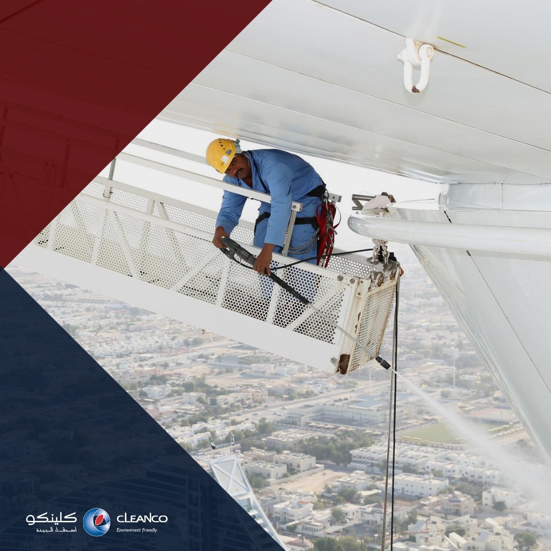 Hospitality and Leisure is a dynamic sector, with constant change driven by competition, innovation and increasing expectations.
As a strategic partner we strive to support our clients in the sector through facilities services while delivering value. 
Our team at Burj Al Arab