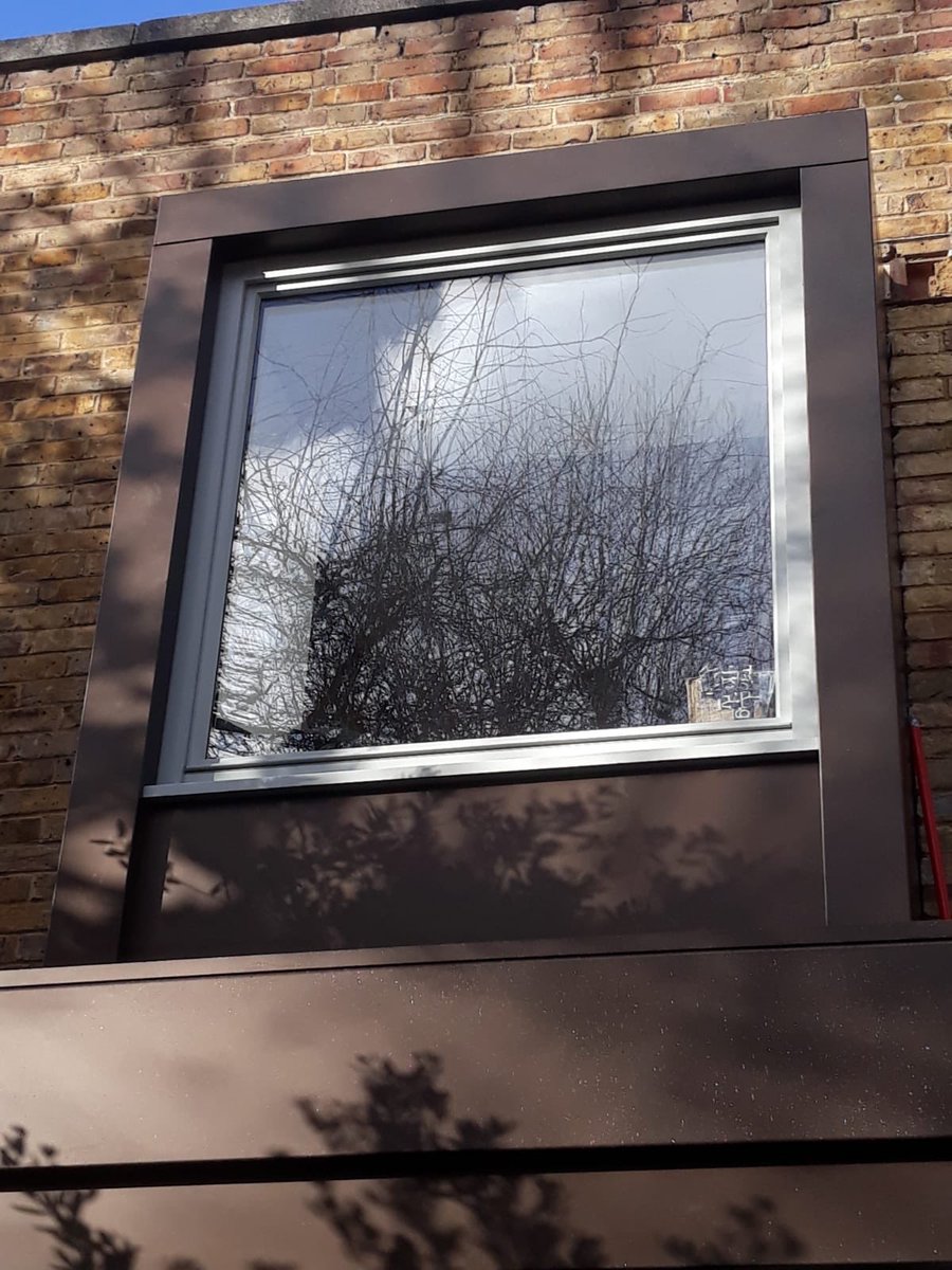 smith_micksmith's tweet photo. Fantastic install of Oriel Window boxes on a SW London project #ICBFabrication #JHSpecialistroofing #AdamsRow https://t.co/9mpYq8LBgF