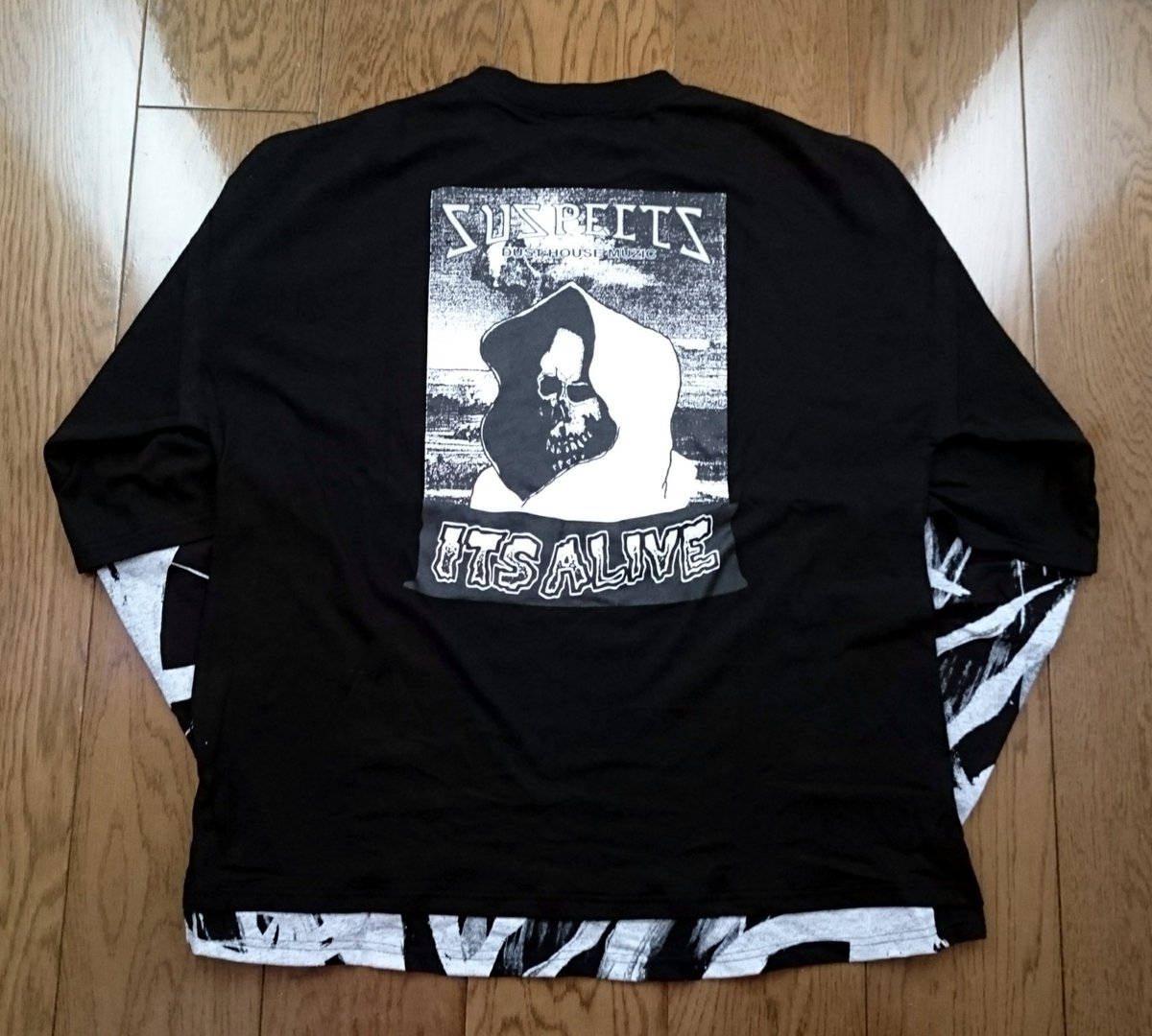 jungroove0's tweet image. [NYC便入荷]

NCS REMAKELAYERED L/S TEE ￥16,800-＋tax

#notcommonsense #ncs #jungroove