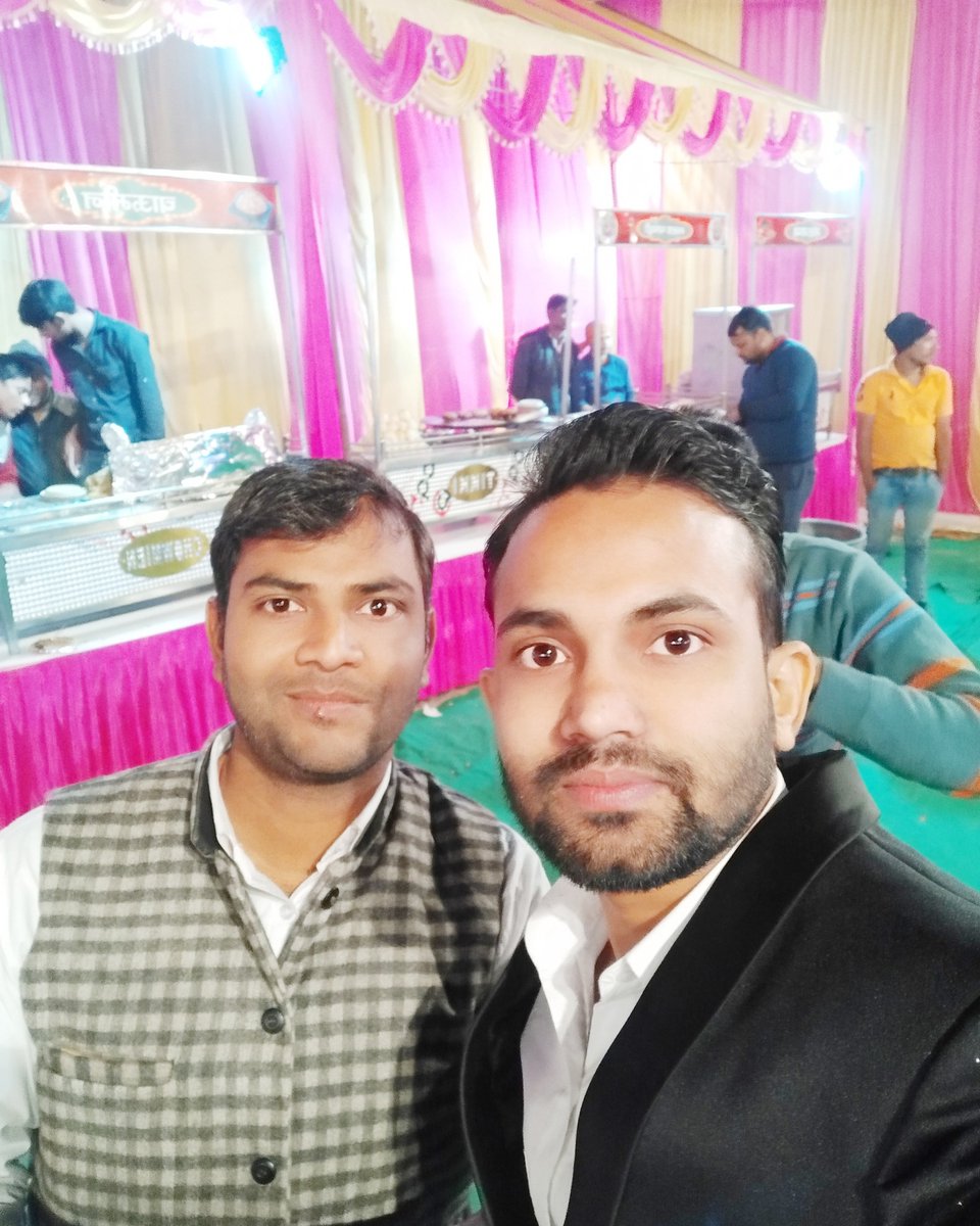 ML_Jaiswal's tweet photo. A few Moment with friends in Marriage Ceremony of #Manish_Kumar. https://t.co/KhgkzXw0fq
