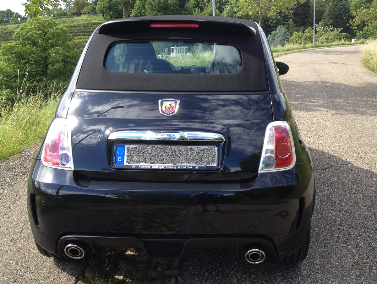 Frank Abarth 595 Cabrio Turismo Xenon Navi Pdc Leder Garantie Bis Sehr Gepflegtes Unfallfreies Und Scheckheftgepflegtes Nichtraucher Fahrzeug Farbe Schwarz Original Fiat Garantie Bis 07 Service Neu 8 Fach Bereift