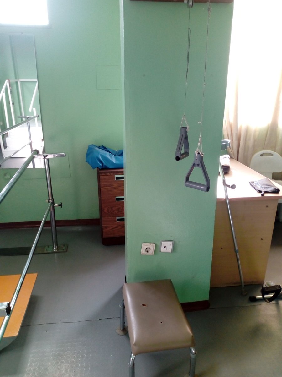 DanielLechigue1's tweet photo. Day three at St. Yared's internship! I had an interesting morning session in the physiotherapy department. I saw many patients working hard to get better after their injuries, such as lack of coordination or even paralysis.
#ICSIntern19 @SihamCAS @ICSAddis https://t.co/XD2VgUtkmu