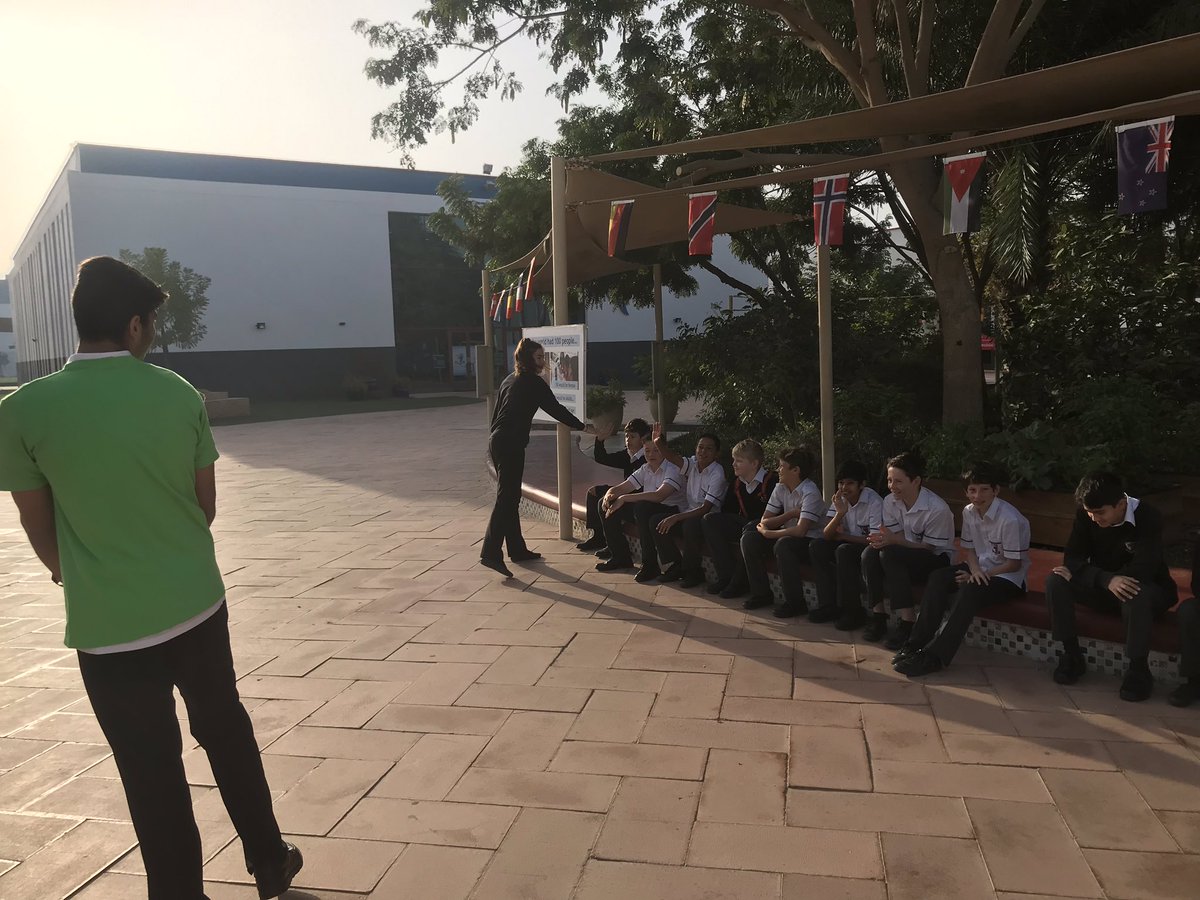 DESCAmbassadors's tweet photo. Our last Year 7 #globalambassador session of the term, this time for @descdubai students from @DESC_Earth House. Students engaged and enthralled in early morning learning on #socialresponsibility #useofplastics and #equalityforall @DescCares @KHDA @DubaiCares @descwellbeing https://t.co/uOAjL30la8