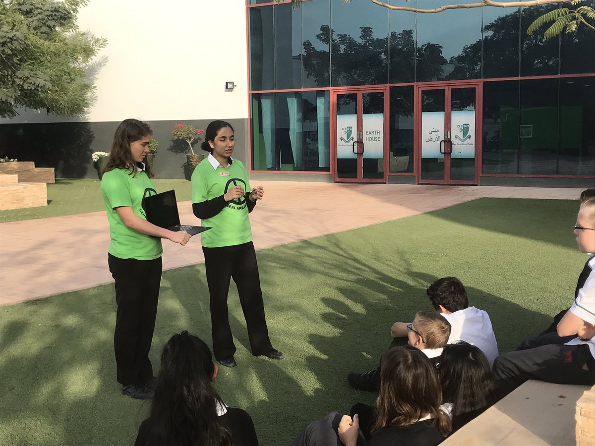 DESCAmbassadors's tweet photo. Our last Year 7 #globalambassador session of the term, this time for @descdubai students from @DESC_Earth House. Students engaged and enthralled in early morning learning on #socialresponsibility #useofplastics and #equalityforall @DescCares @KHDA @DubaiCares @descwellbeing https://t.co/uOAjL30la8
