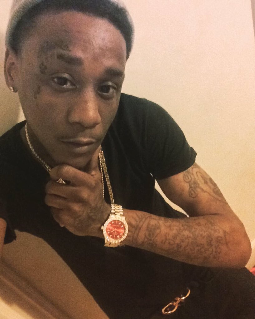DollahDTE's tweet photo. Ain't no pressure shawdy I swear I'm too stiff.... #MoBBBoss #PrinxeOfTheMoBB #FuxkShitBaByyyy #LLNitty #LLRR #DisShitMoBB 🅱️💔🐍👎🏾👎🏾👌🏾💉🍎🍑🍒 https://t.co/Y34vv4Z85k