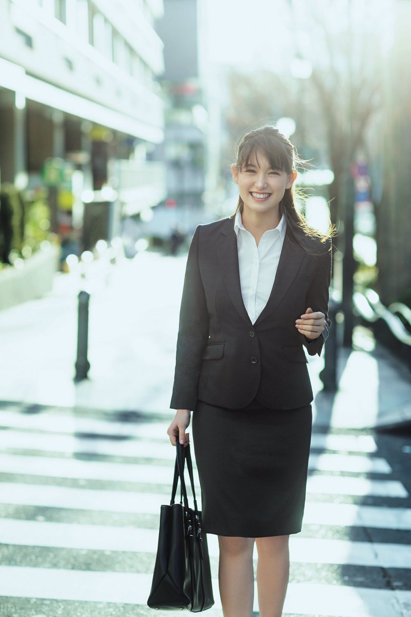 究極の就活スーツ