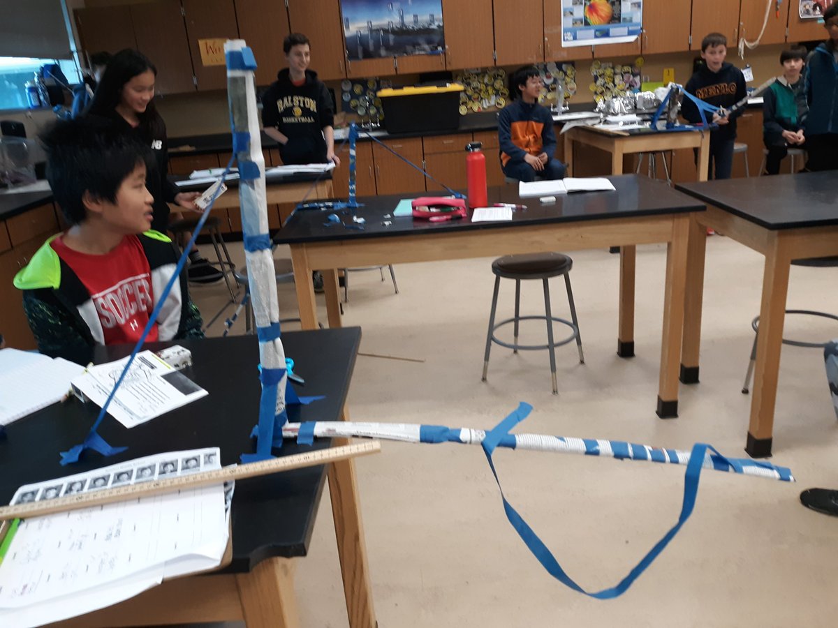 FUptegraft's tweet photo. Sem2: bridge/bldg challenge#2: here we go with vector forces! Artistically a few were amazing! #rmsrams https://t.co/wHVdbc80kK