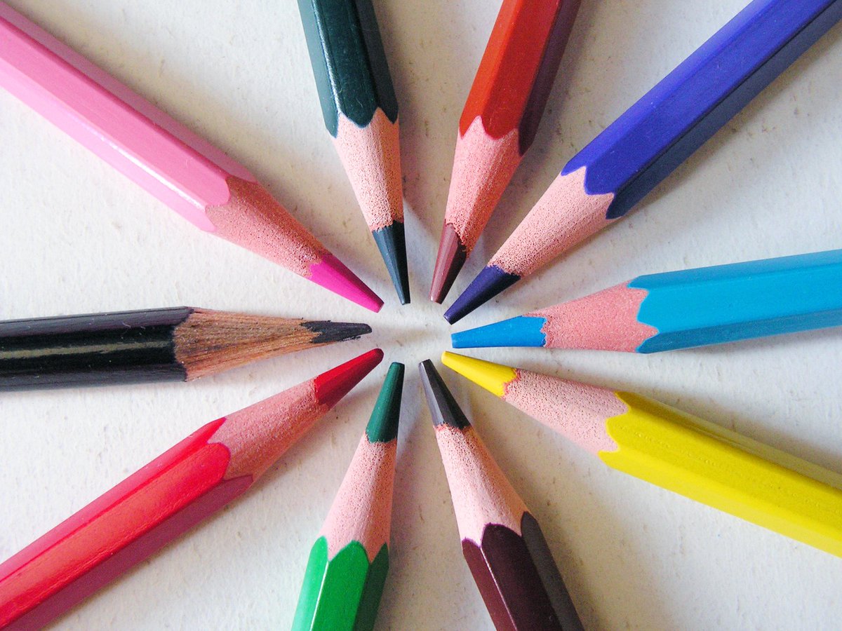 Great #Chobham children's creativity competition linked to #GBSpringClean. Easy to enter. For primary age with two first prizes of £10 book token and goody bag. Closing date this Friday. Details at chobhamparishcouncil.org or call 01276 856633 <a href="/StLaw_Primary/">St. Lawrence Primary</a> Draw, paint, write!