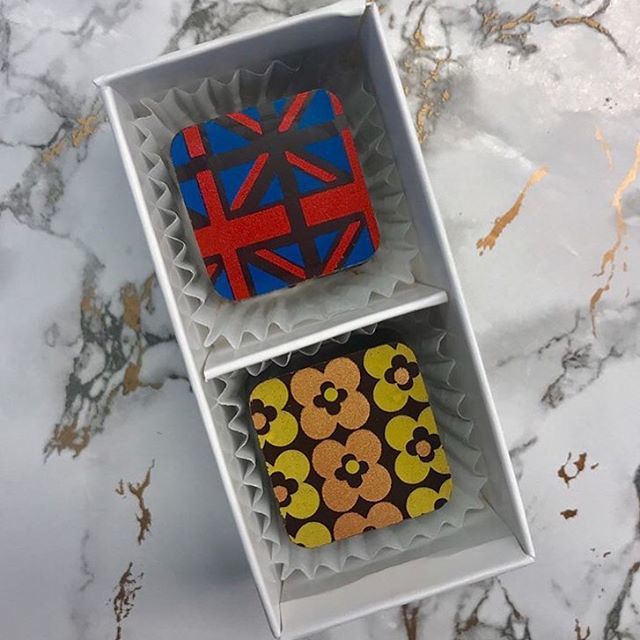 incahoots16's tweet photo. How cute are these chocolates by lucy @ealingchocs HANDMADE IN EALING chocolates will be at our market on March 23 4-8pm @theforesterealing #incahootsnightmarket #shoplocal #shopping #westisbest #londonislovinit #market #gifts #makers #streetfood #homewa… https://t.co/RP7YzPsxou https://t.co/tdpThgtYdN