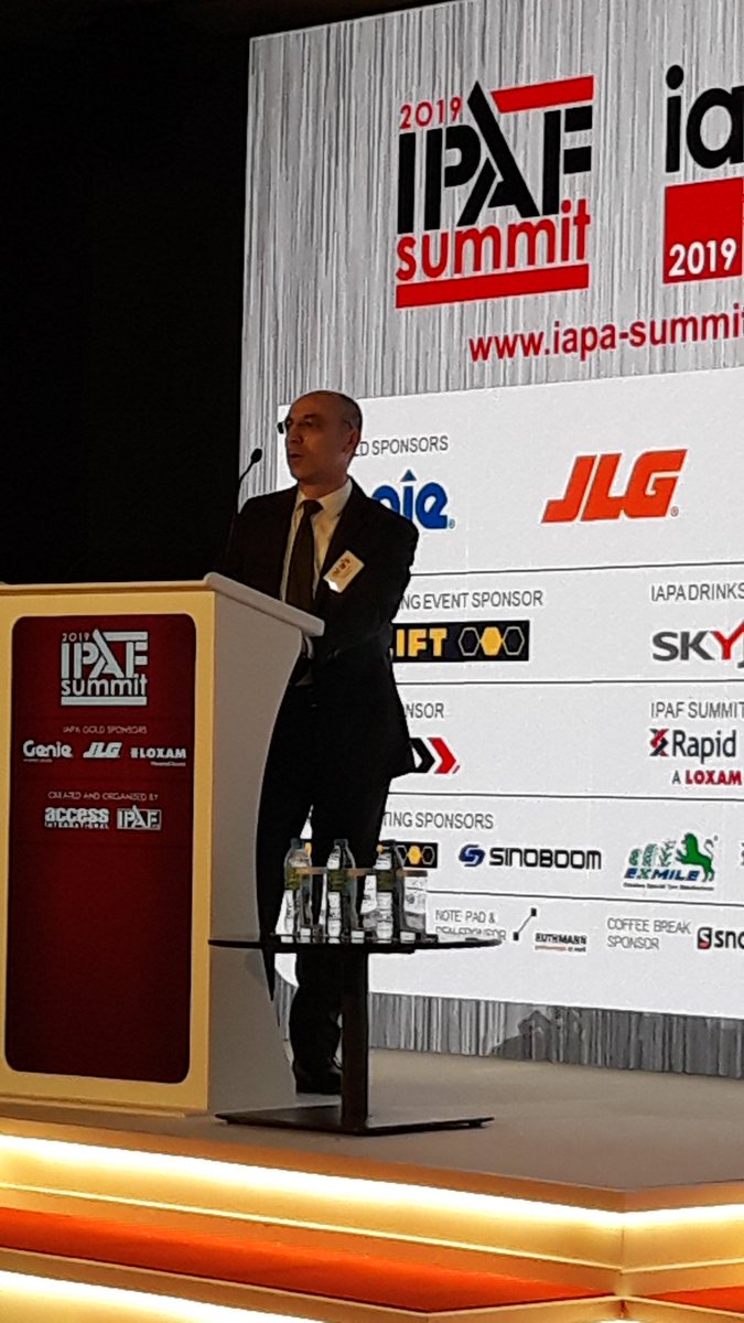 Platformder's tweet photo. @Platformder üyemiz Sayın Erhan Acar Iapa Summit 2019 konferansında Türkiye'deki Personel Yükseltici Platform Pazarı üzerine konuşma gerçekleştiriyor.
#IPAFSummit2019 #IAPA2019 https://t.co/TFU3EfLlMm