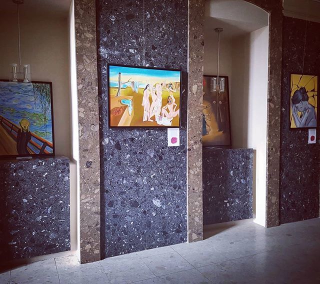 rina_artist's tweet photo. Entitled
Expoziție de pictură
04 martie - 04 aprilie
Centrul Cultural Reduta
*picturi in ulei *picturi cu realitate augmentată
#picturiinuleipepanza #expozitiedearta #pictorita #centrulculturalreduta #rinaartist #artivive #artistvisual https://t.co/2IufbB3hHO https://t.co/wtnAxwHWEW