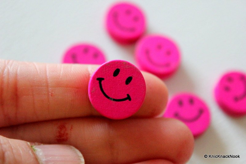 Excited to share the latest addition to my #etsy shop: 10 x Fuchsia Pink Smiling Wood Beads 16mmx16mm etsy.me/2XyMXbM #supplies #bead #wood #jewelrymaking #woodenbeads #woodbeads #multicolorbeads #16mmbeads #16mmwoodbeads