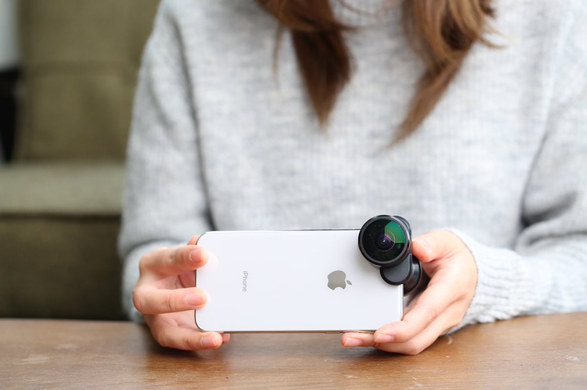 FusionLens's tweet photo. Grab your lens and we’re good to go. 🙌🏻
#fusionlens #fusionlens360 #wideangle #selfie #anamorphic #fisheye #simplicity #iphonephotography https://t.co/AwWST4OtUc
