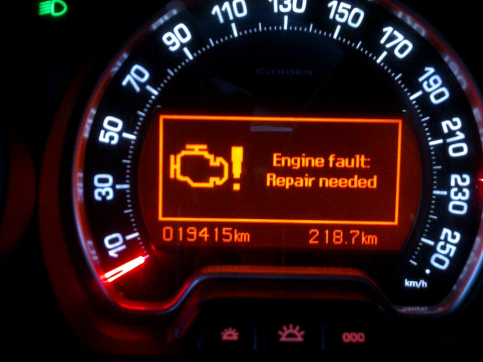 Fastlinegrp's tweet photo. We can diagnose problems on any age of #vehicle; from cars and light commercial vehicles through to trucks and buses. 

If you have an unusual fault, the chances are we’ll be able to help you fix it – fast!

https://t.co/Zzl4AIUbha
#Motorists #Garages #Hauliers #FleetOperators https://t.co/7D1nDmZDwY