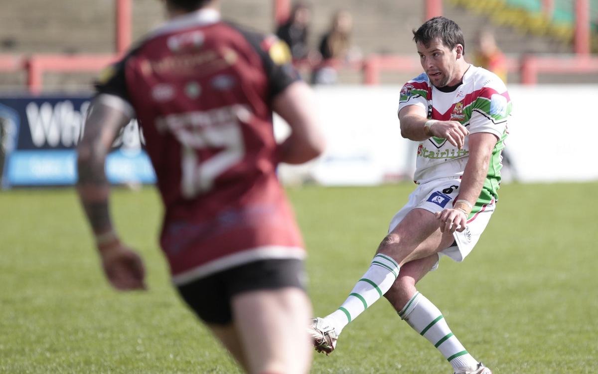 Happy 33rd Birthday to our number 6, Danny Jones! 